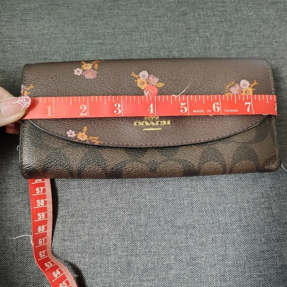 Coach Slim Envelope Wallet - Picture 7 of 11